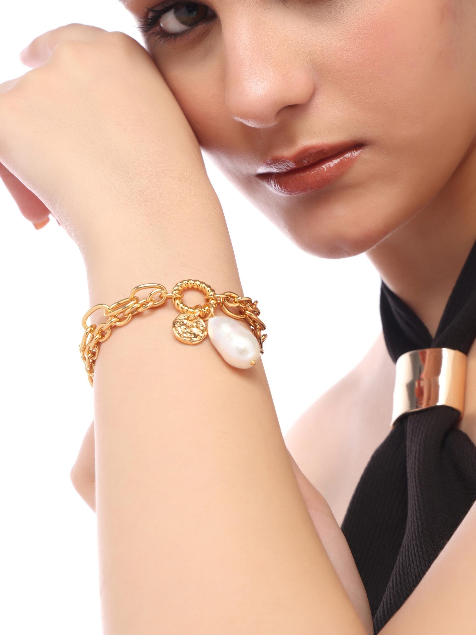 Eterna Pearl Bracelet