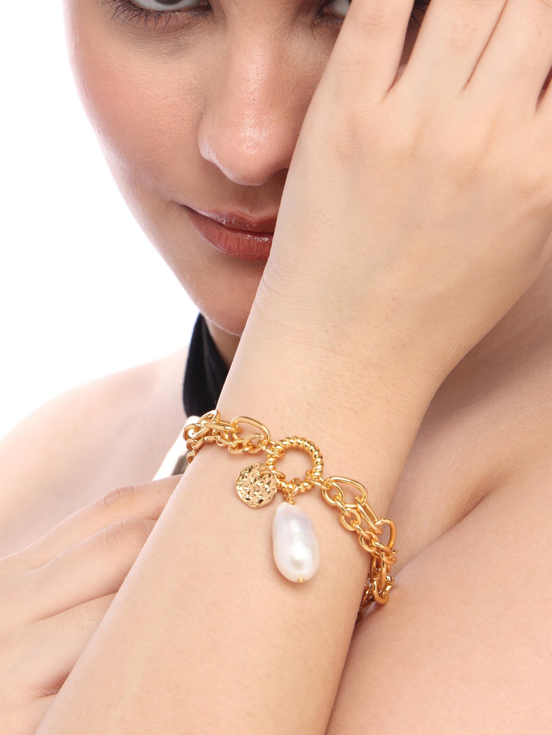 Eterna Pearl Bracelet