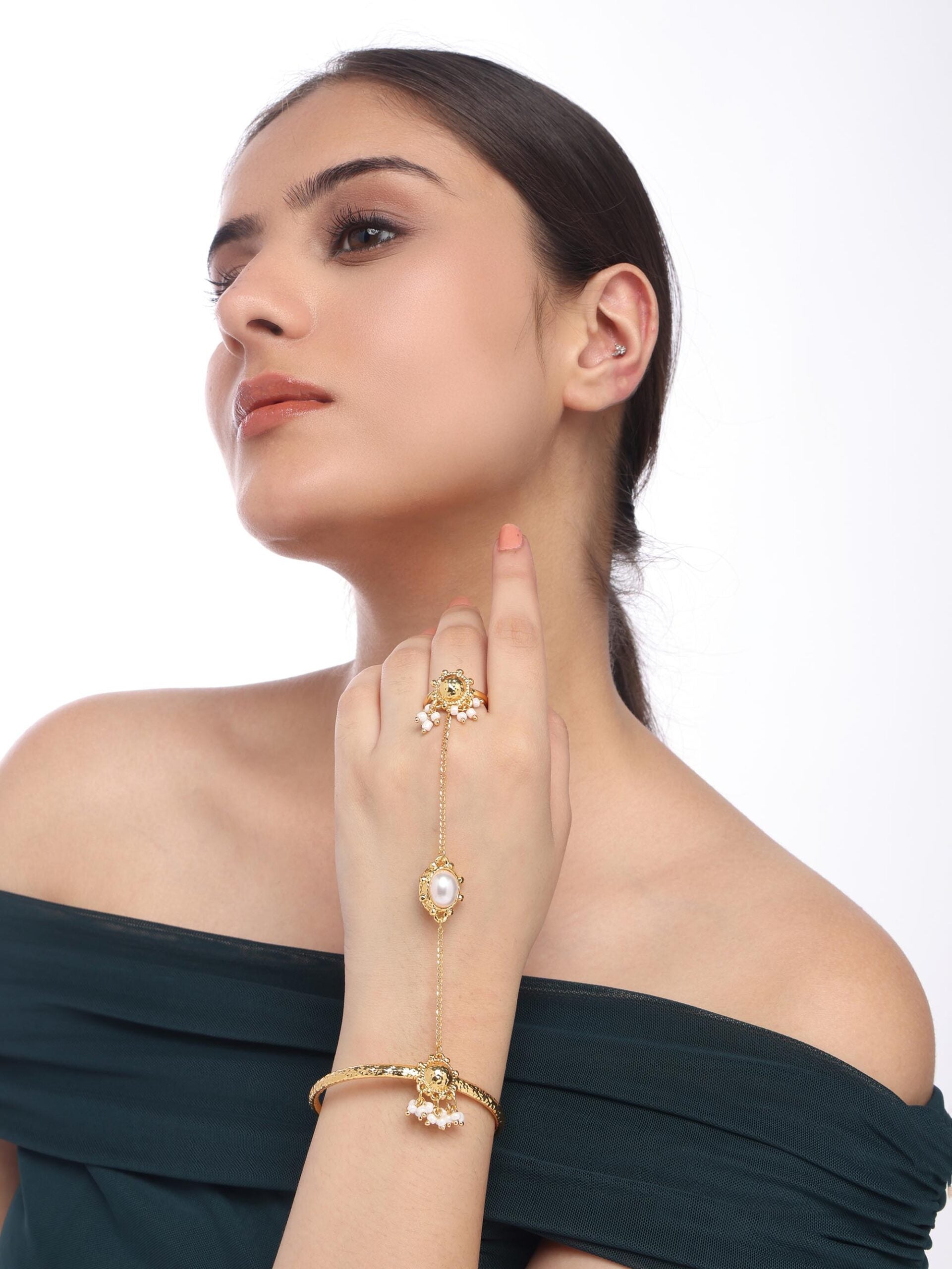 Celeste Hand Harness