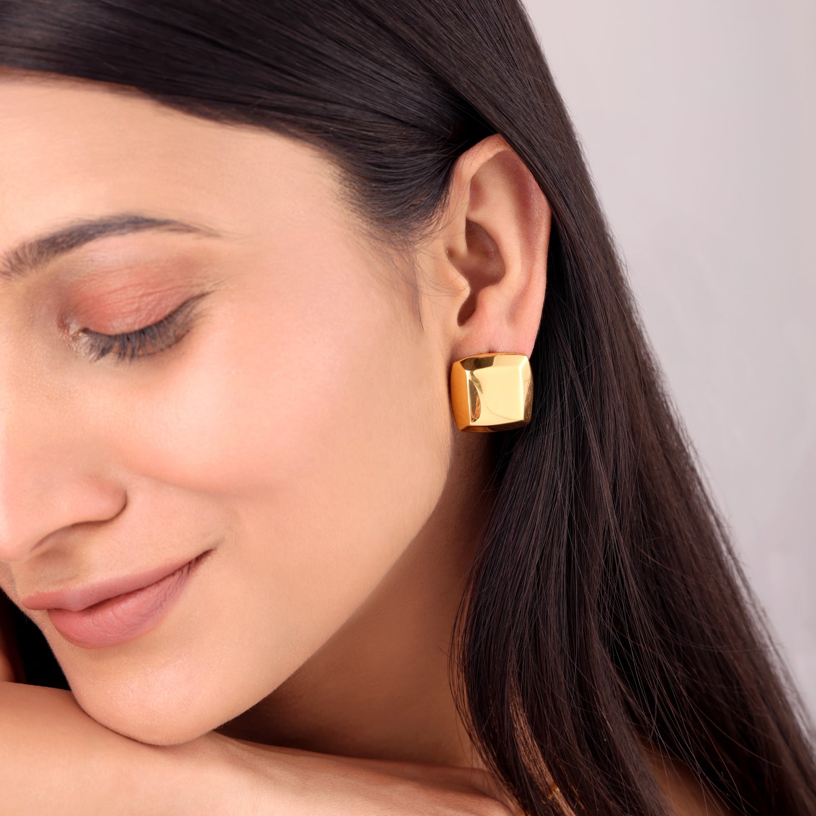 Golden Cushion Studs