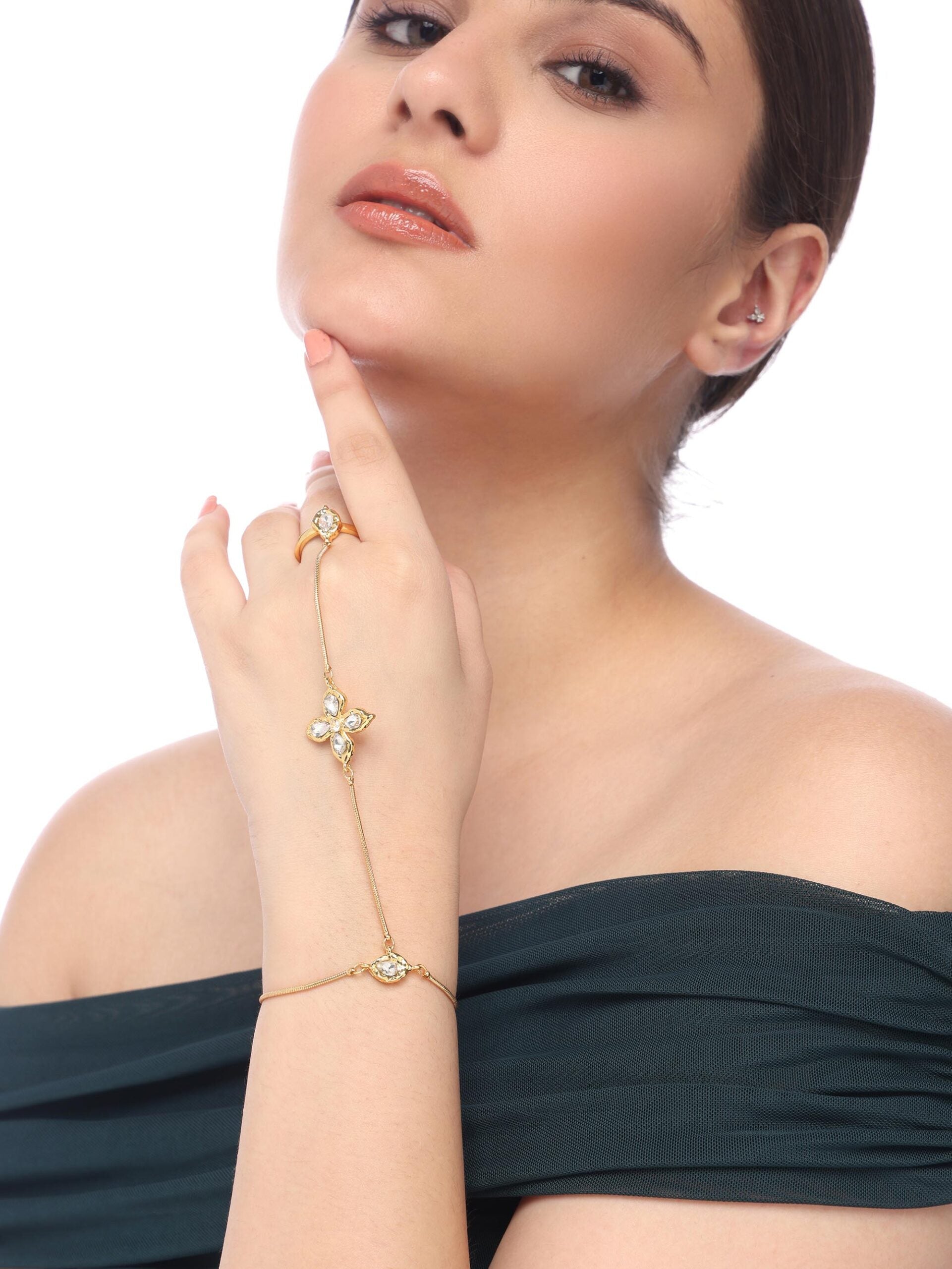 Auric Line Hand Harness